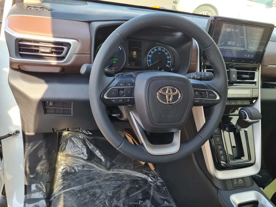 2026 Toyota Innova GL HEV 