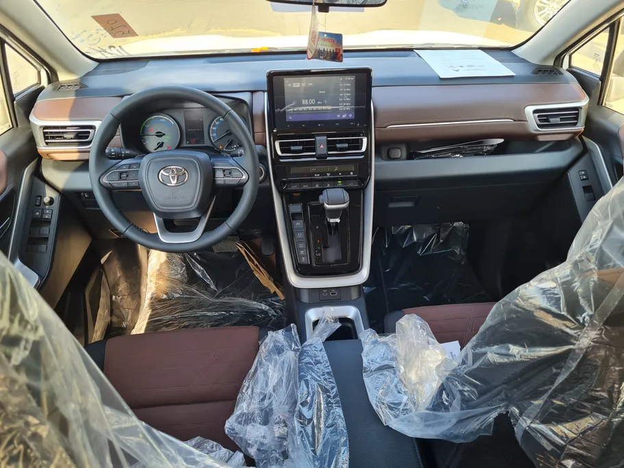 2026 Toyota Innova GL HEV 