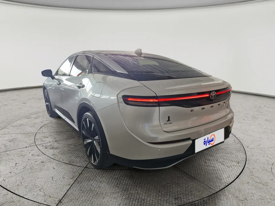 2023 Toyota Crown Majesta 