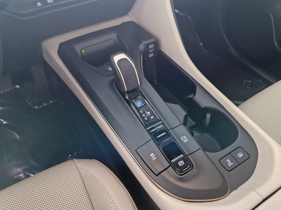 2023 Toyota Crown Majesta 