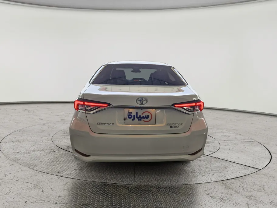 تويوتا كورولا GLI HEV Moonroof 2024 