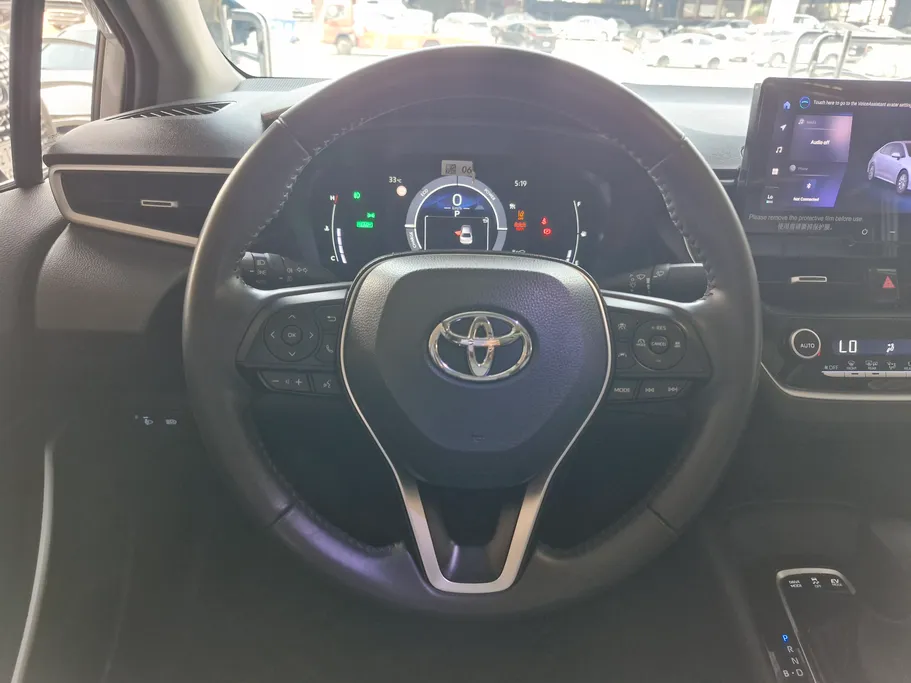 تويوتا كورولا GLI HEV Moonroof 2024 