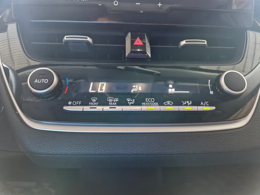 تويوتا كورولا GLI HEV Moonroof 2024 