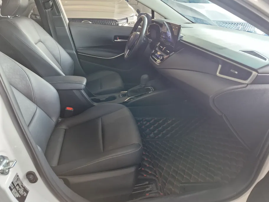 تويوتا كورولا GLI HEV Moonroof 2024 