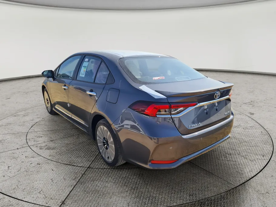 تويوتا كورولا XLI Executive Moonroof 2026 