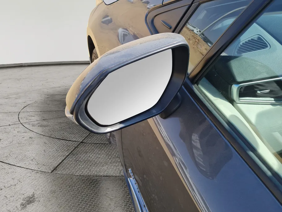 تويوتا كورولا XLI Executive Moonroof 2026 