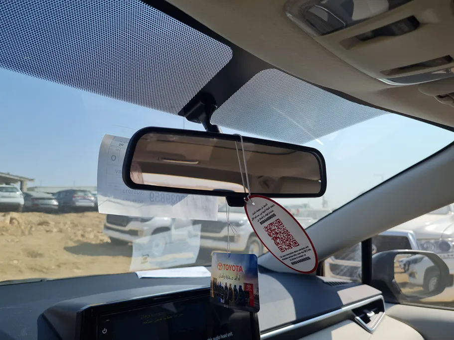 تويوتا كورولا XLI Executive Moonroof 2026 