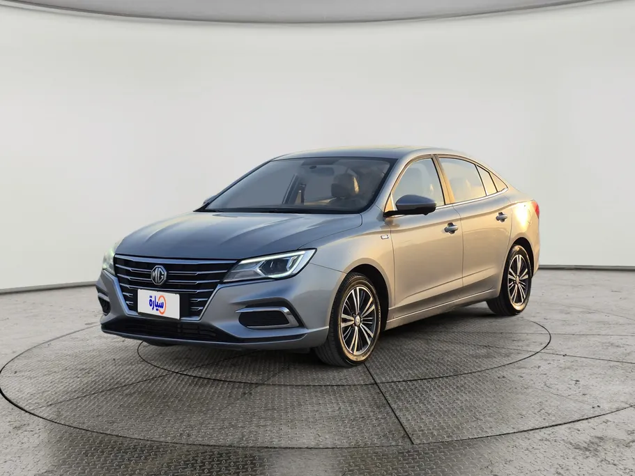 ام جي 5 LUX 2023 