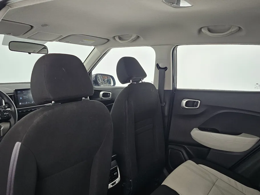 2024 Hyundai Venue Smart 