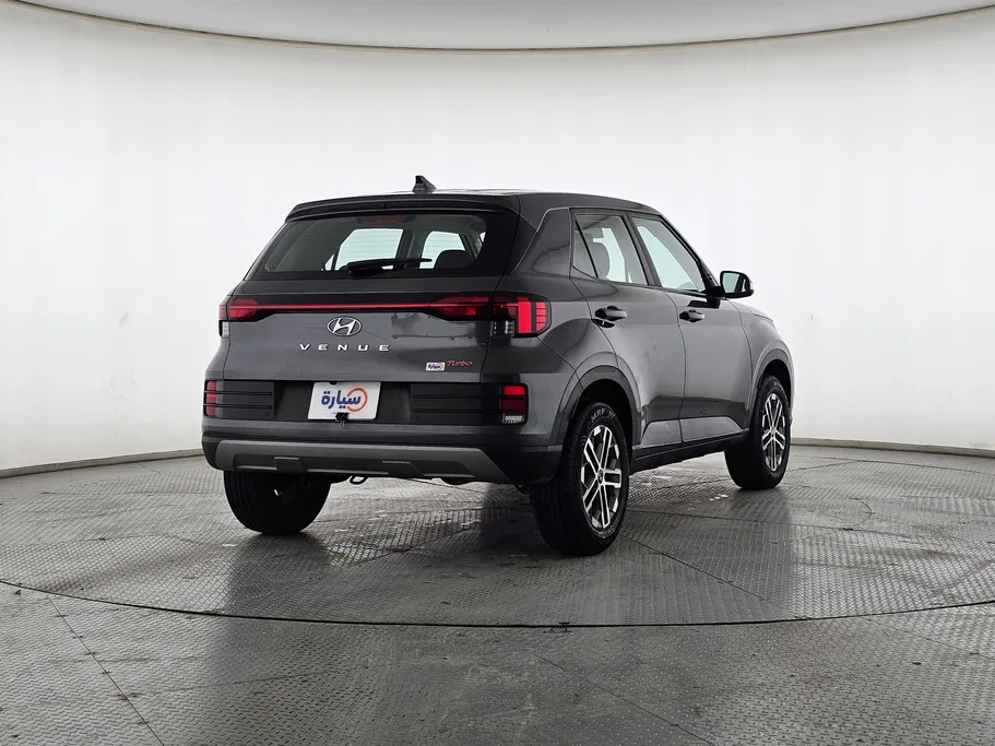 2024 Hyundai Venue Smart 