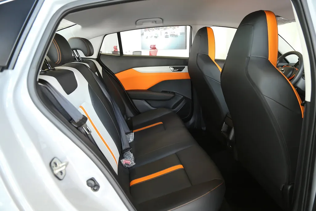 دونج فينج شاين E1 2026 