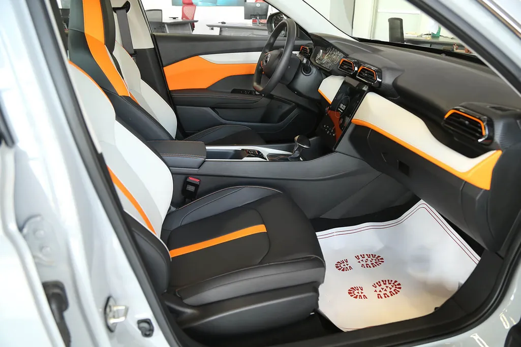 دونج فينج شاين E1 2026 