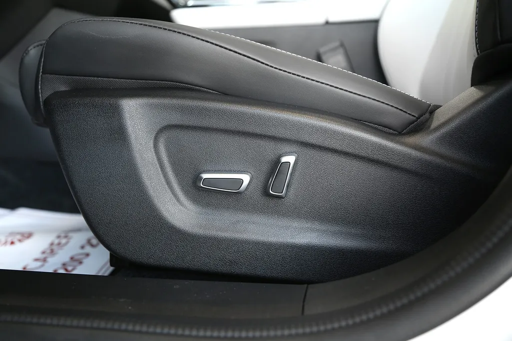 دونج فينج ميج اي 2 لاكجري 2026 