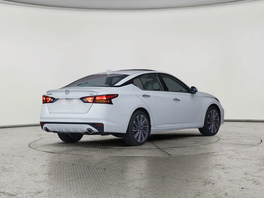2026 Nissan Altima SV 