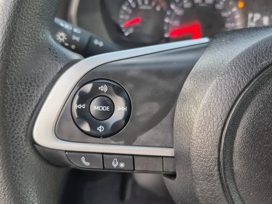 تويوتا يارس Y 2023 