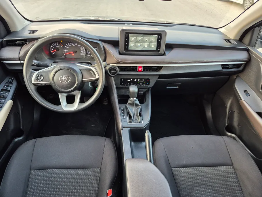 تويوتا يارس Y 2023 