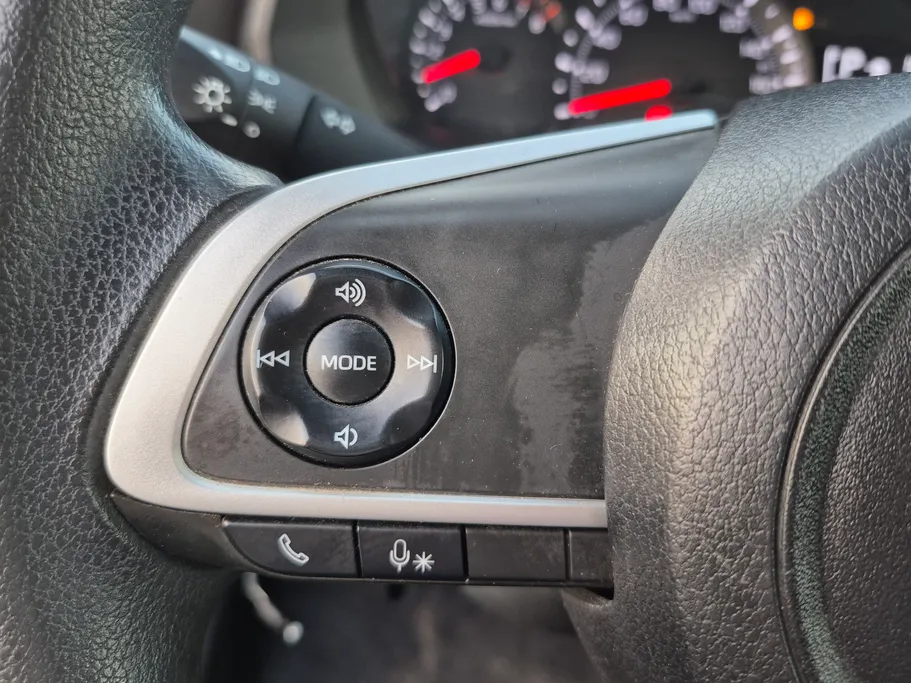 تويوتا يارس Y 2023 