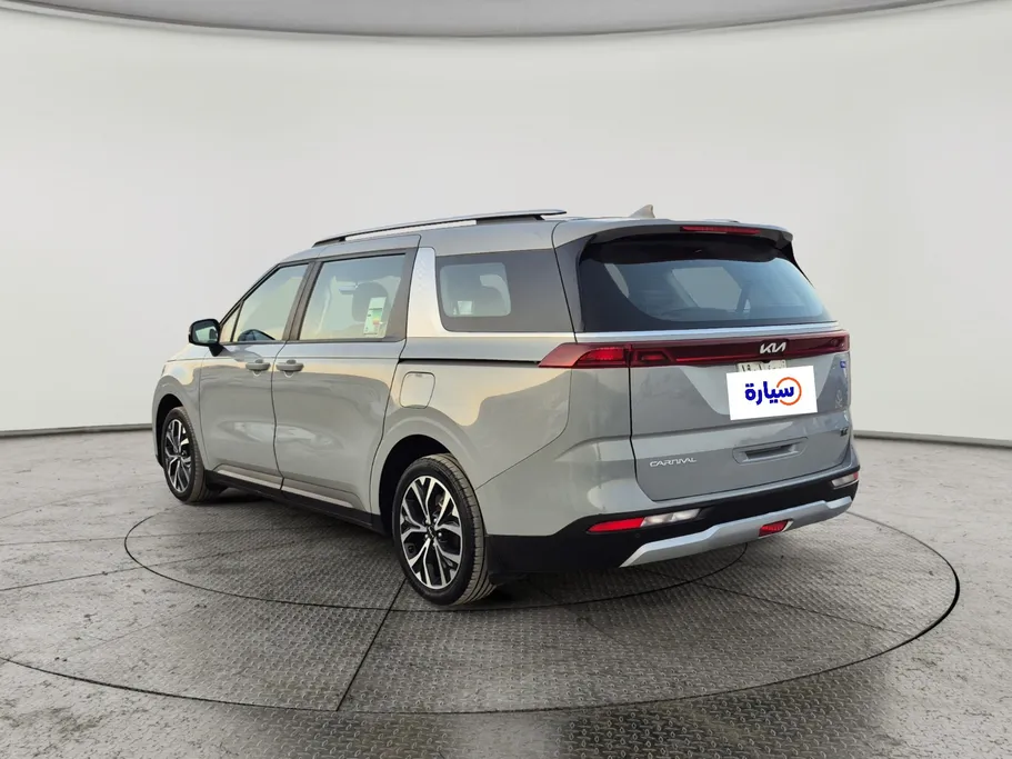 2023 Kia Carnival GL 