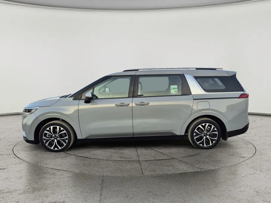 كيا كرنفال GL 2023 