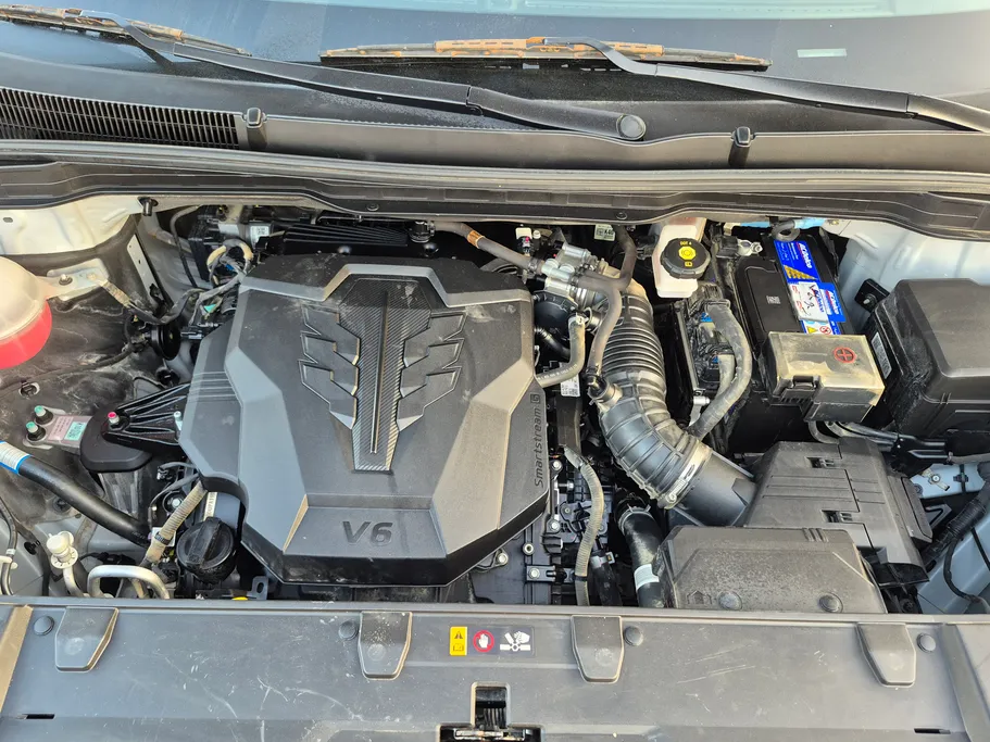 2023 Kia Carnival GL 