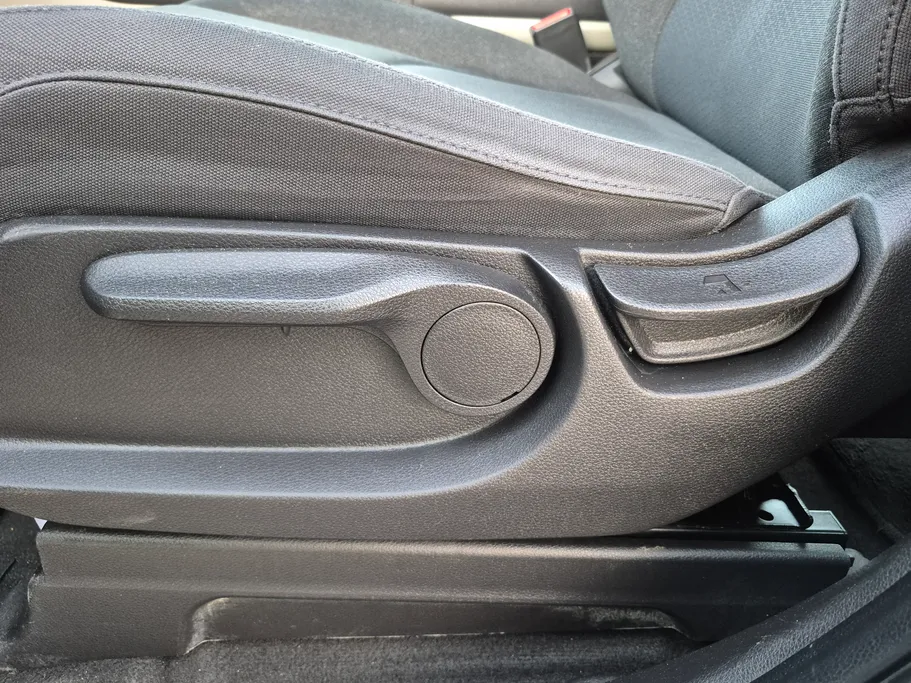 2023 Kia Carnival GL 