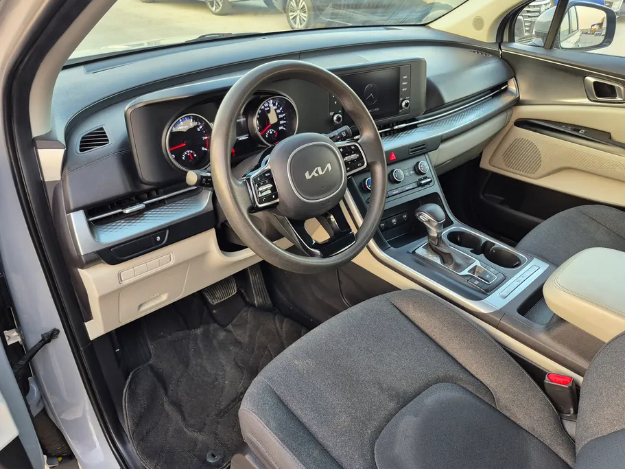 2023 Kia Carnival GL 