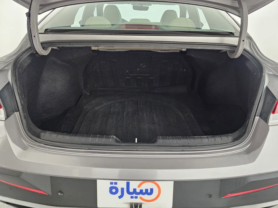 2024 Hyundai Elantra Fleet 