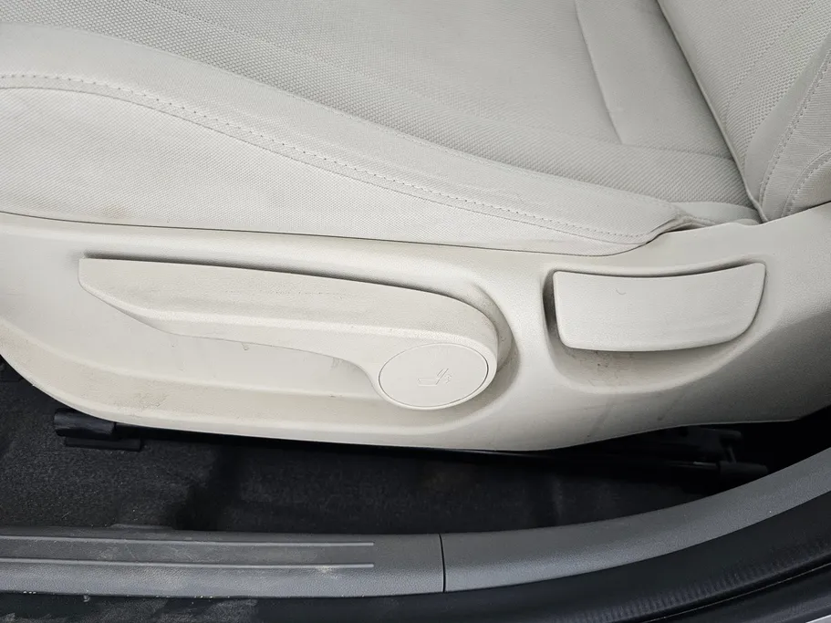 2024 Hyundai Elantra Fleet 