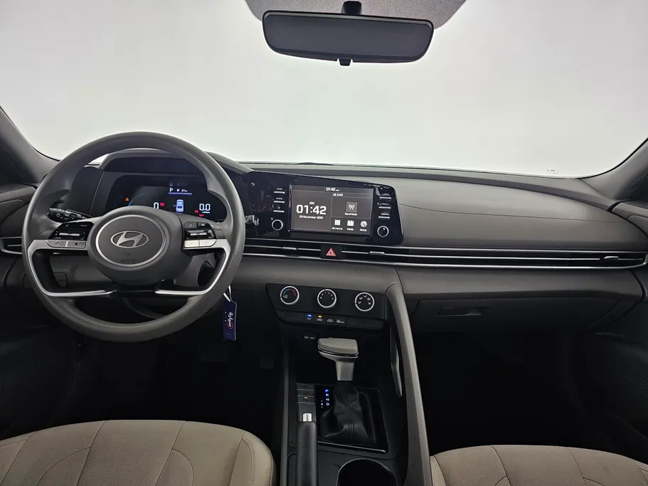 2024 Hyundai Elantra Fleet 