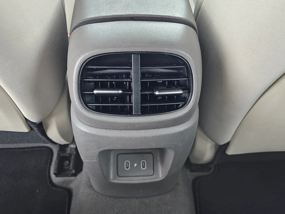 2024 Hyundai Elantra Fleet 