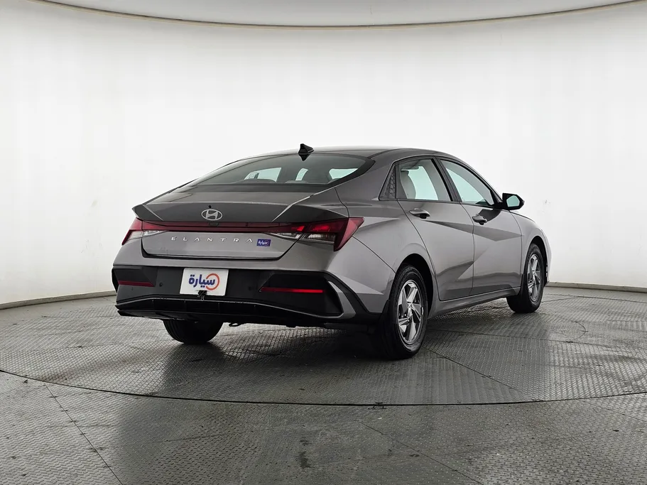 2024 Hyundai Elantra Fleet 