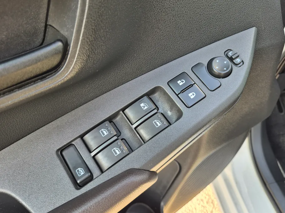 تويوتا يارس Y 2024 