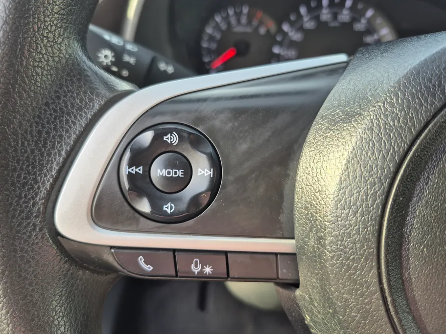 تويوتا يارس Y 2024 