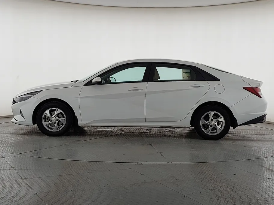 2022 Hyundai Elantra Fleet 