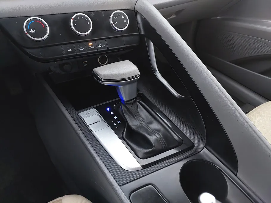 2022 Hyundai Elantra Fleet 