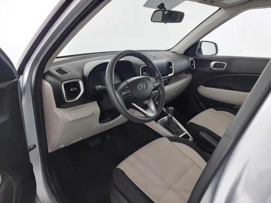 2024 Hyundai Venue Smart 