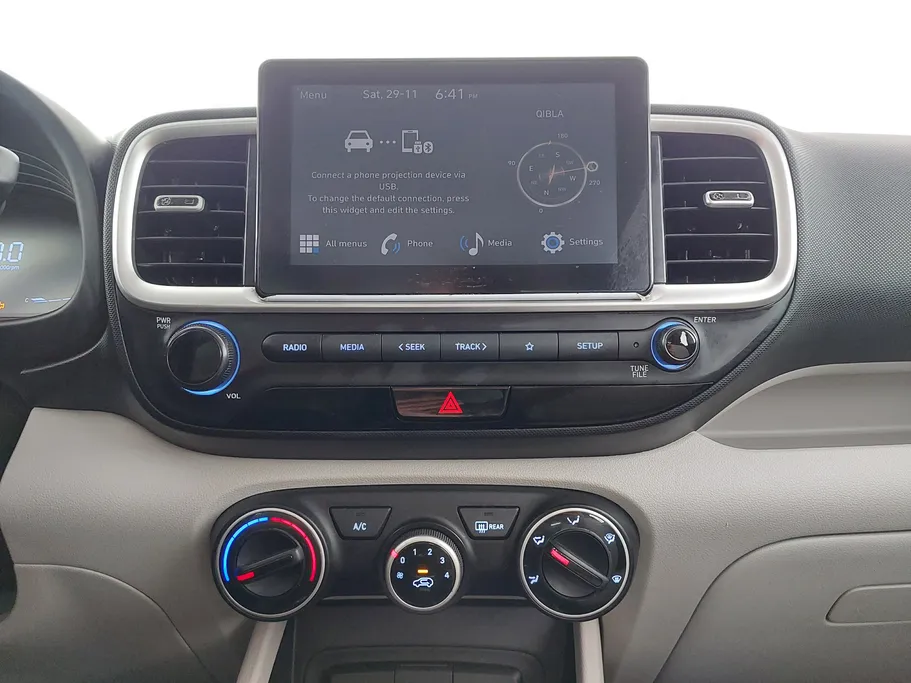 2024 Hyundai Venue Smart 