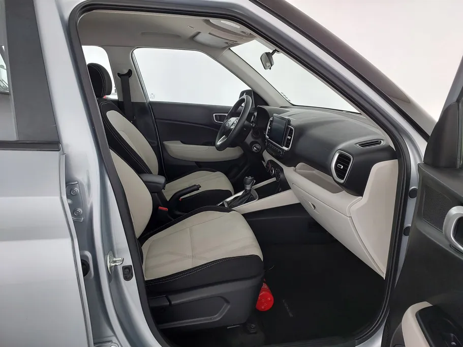 2024 Hyundai Venue Smart 