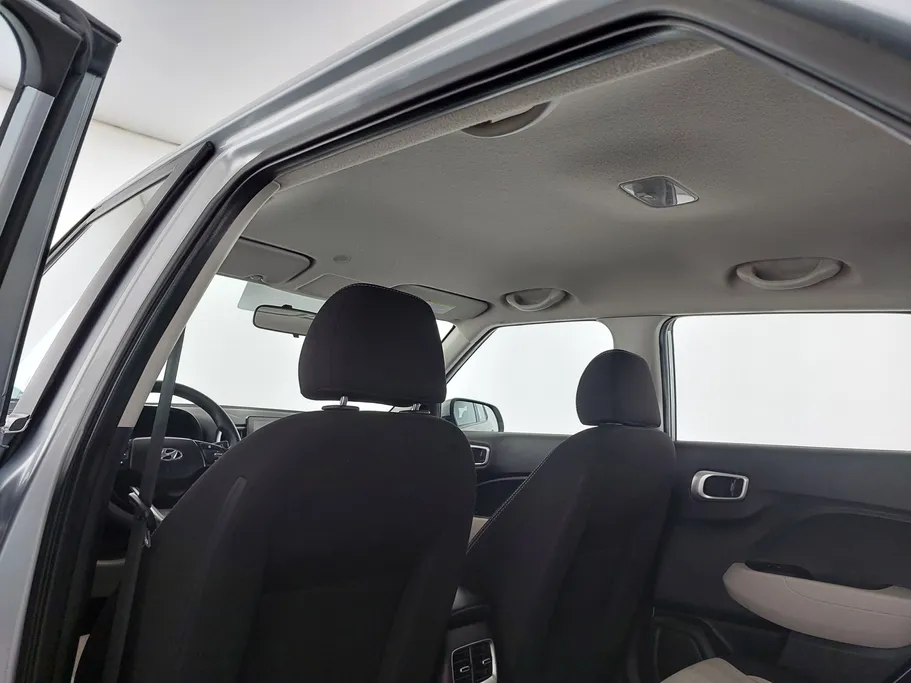 2024 Hyundai Venue Smart 