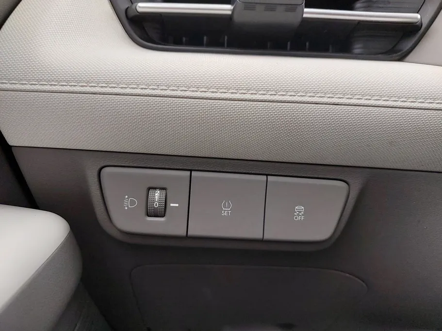 2024 Hyundai Accent Fleet 