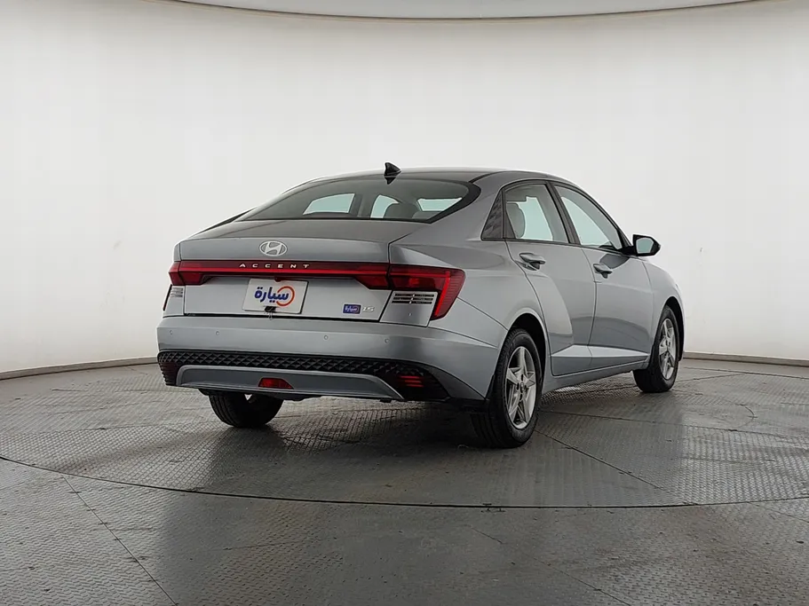 2024 Hyundai Accent Fleet 