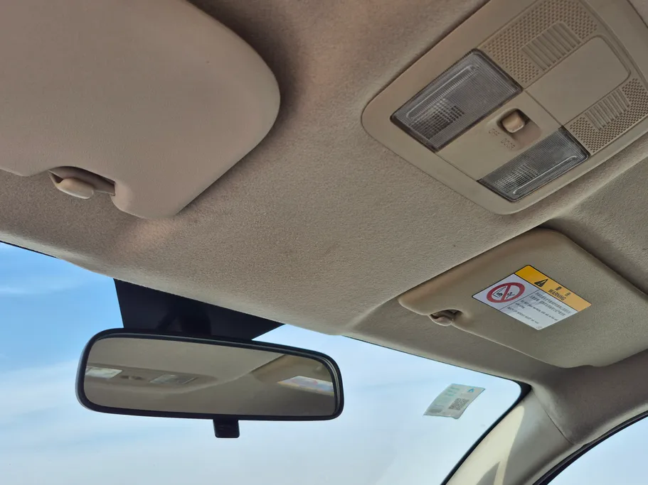 2023 Toyota Yaris  Y 