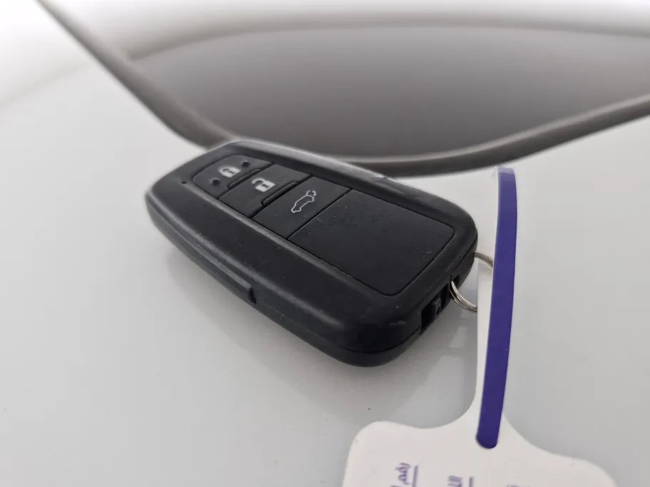 تويوتا راف فور XLE 2024 