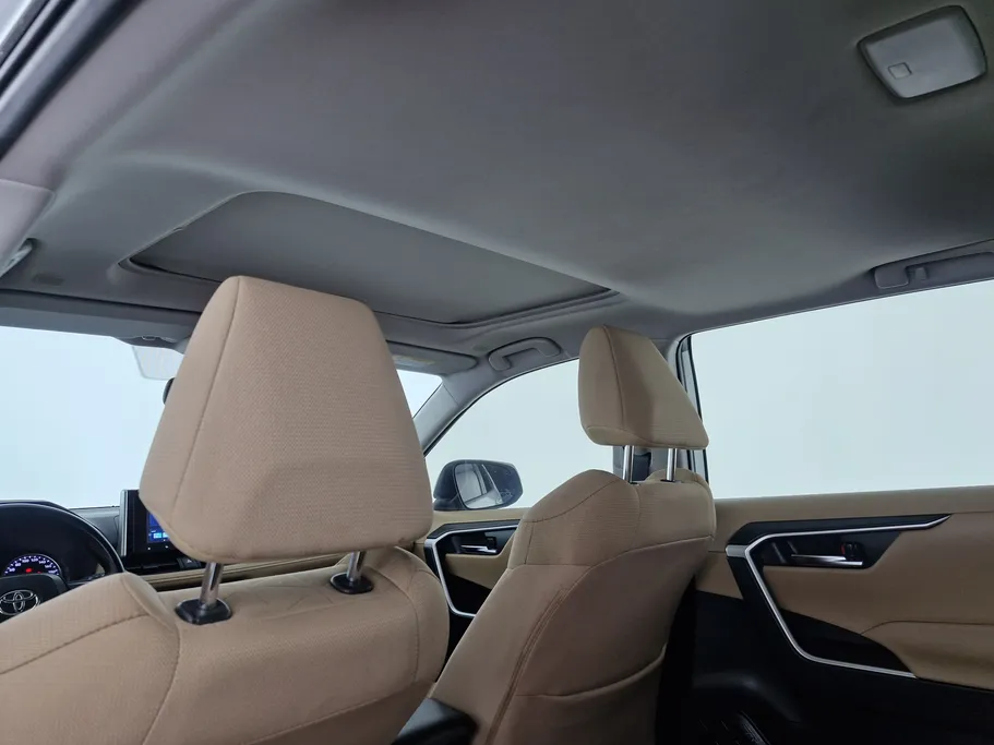 تويوتا راف فور XLE 2024 