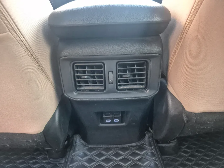 تويوتا راف فور XLE 2024 