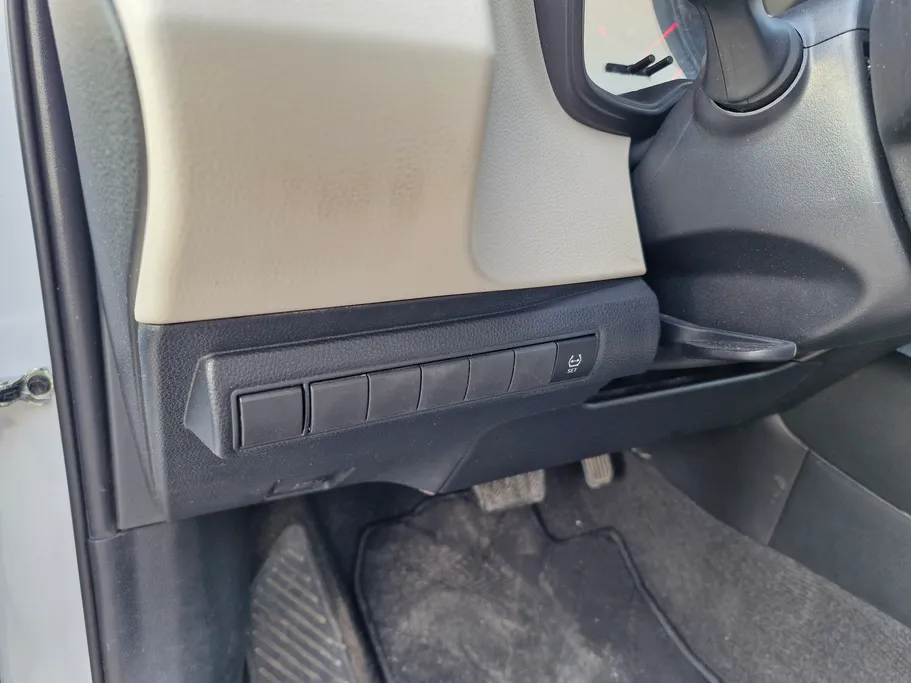 تويوتا كورولا XLI 2022 