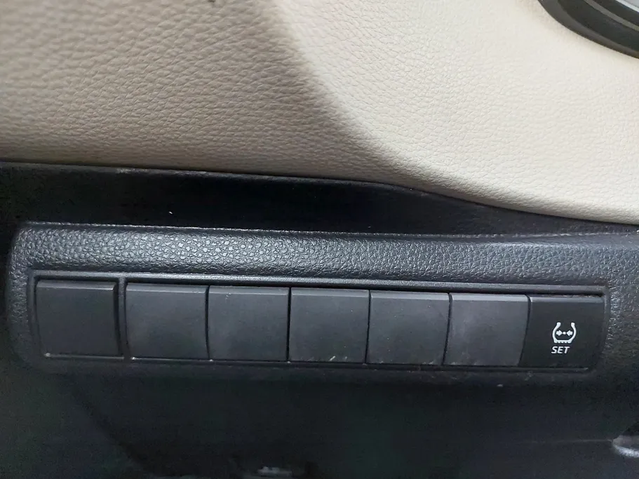 2021 Toyota Corolla XLI 