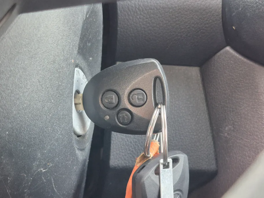 تويوتا يارس Y 2024 