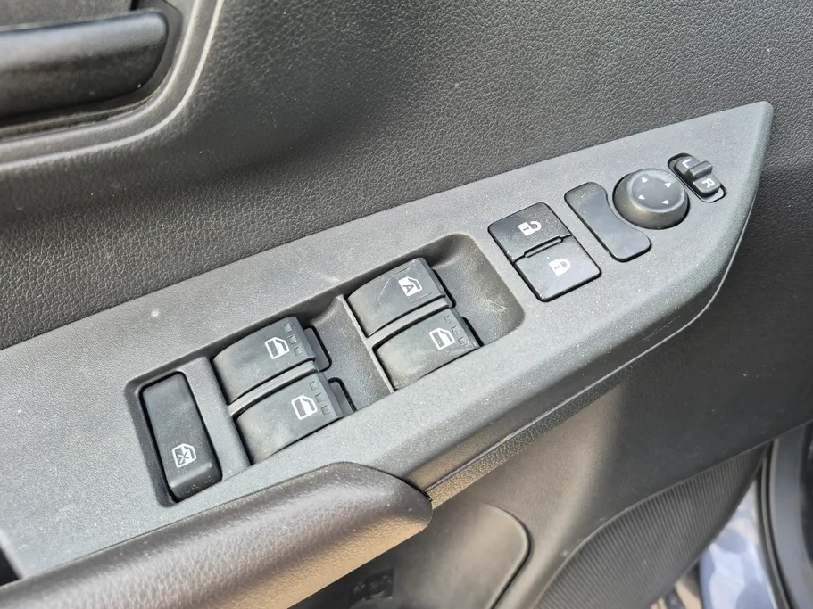 تويوتا يارس Y 2024 