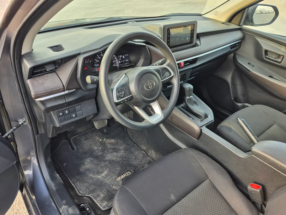 تويوتا يارس Y 2024 